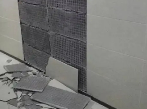 浑江瓷砖空鼓维修公司分享下浑江墙砖松动维修的知识
